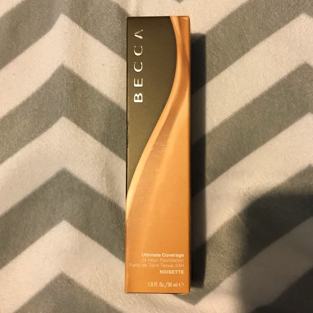 Becca ultimate 24hour coverage foundation noisette